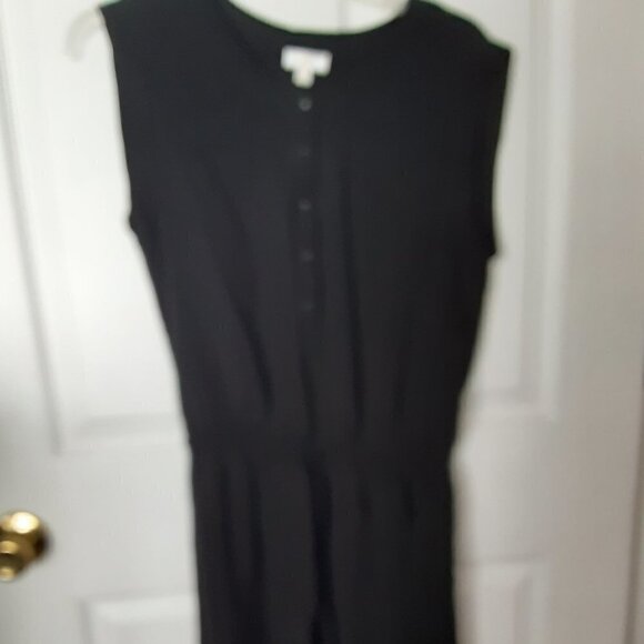 "C" Dresses & Skirts - "C" Size Medium Black Blousy Top Dress